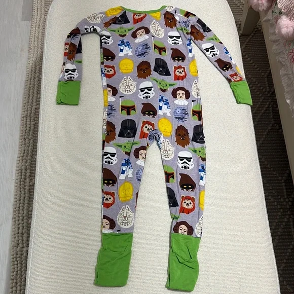 Star Wars Green Footies One Piece - Picture 3 of 3